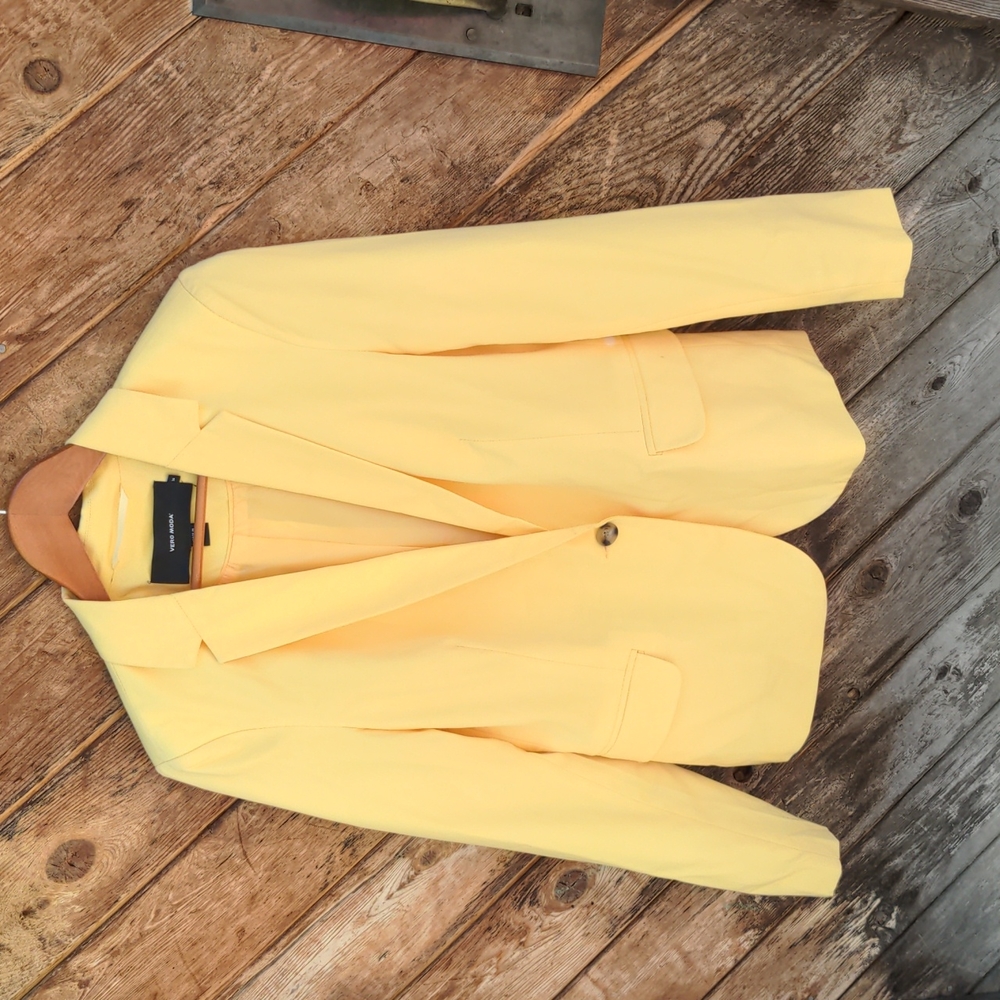 Vero Moda butter yellow single button blazer with welt pockets, 3 button…